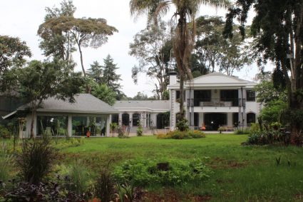 Main house S facade