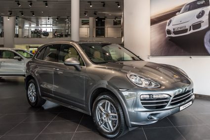 Porsche-Centre-Nairobi_Interior-2